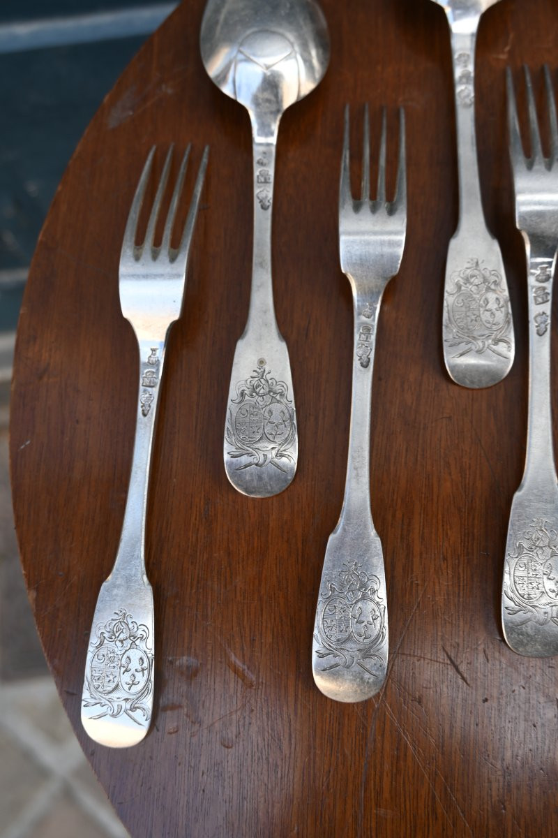 Suite Of 6 18th Century Coat Of Arms Cutlery -photo-2
