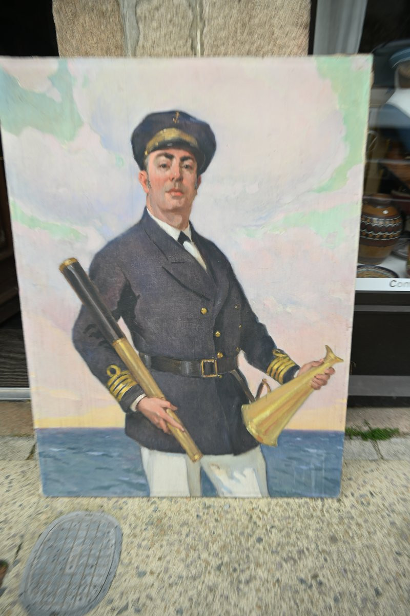 Large And Original Portrait Of A Liner Captain-photo-2