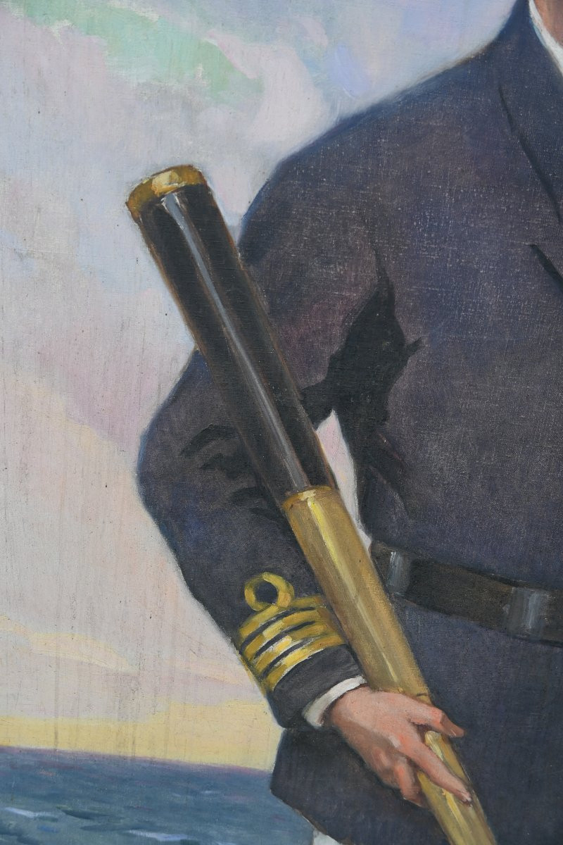 Large And Original Portrait Of A Liner Captain-photo-4