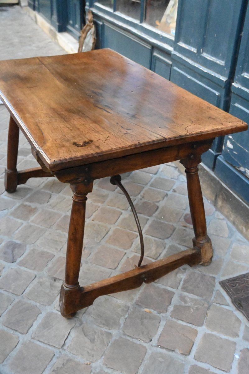 Table espagnole en noyer fin XVII début XVIII-photo-3