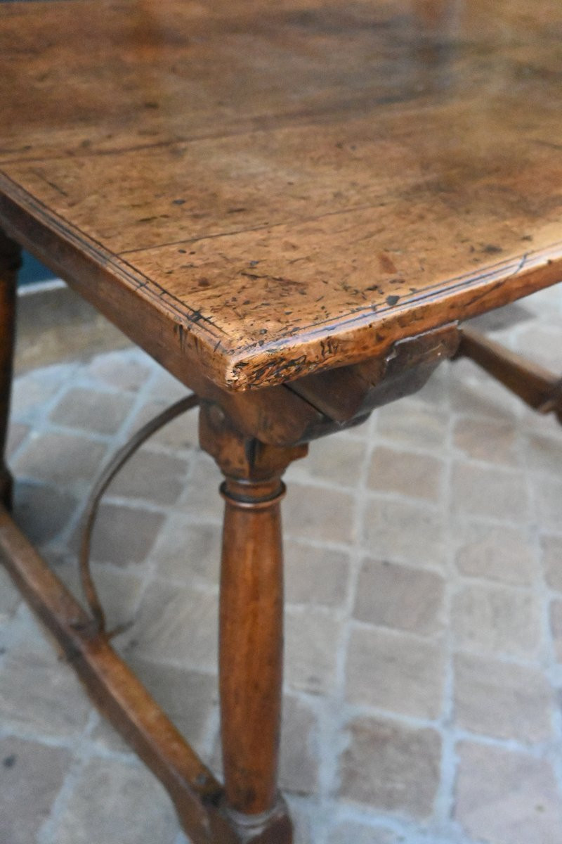 Table espagnole en noyer fin XVII début XVIII-photo-6