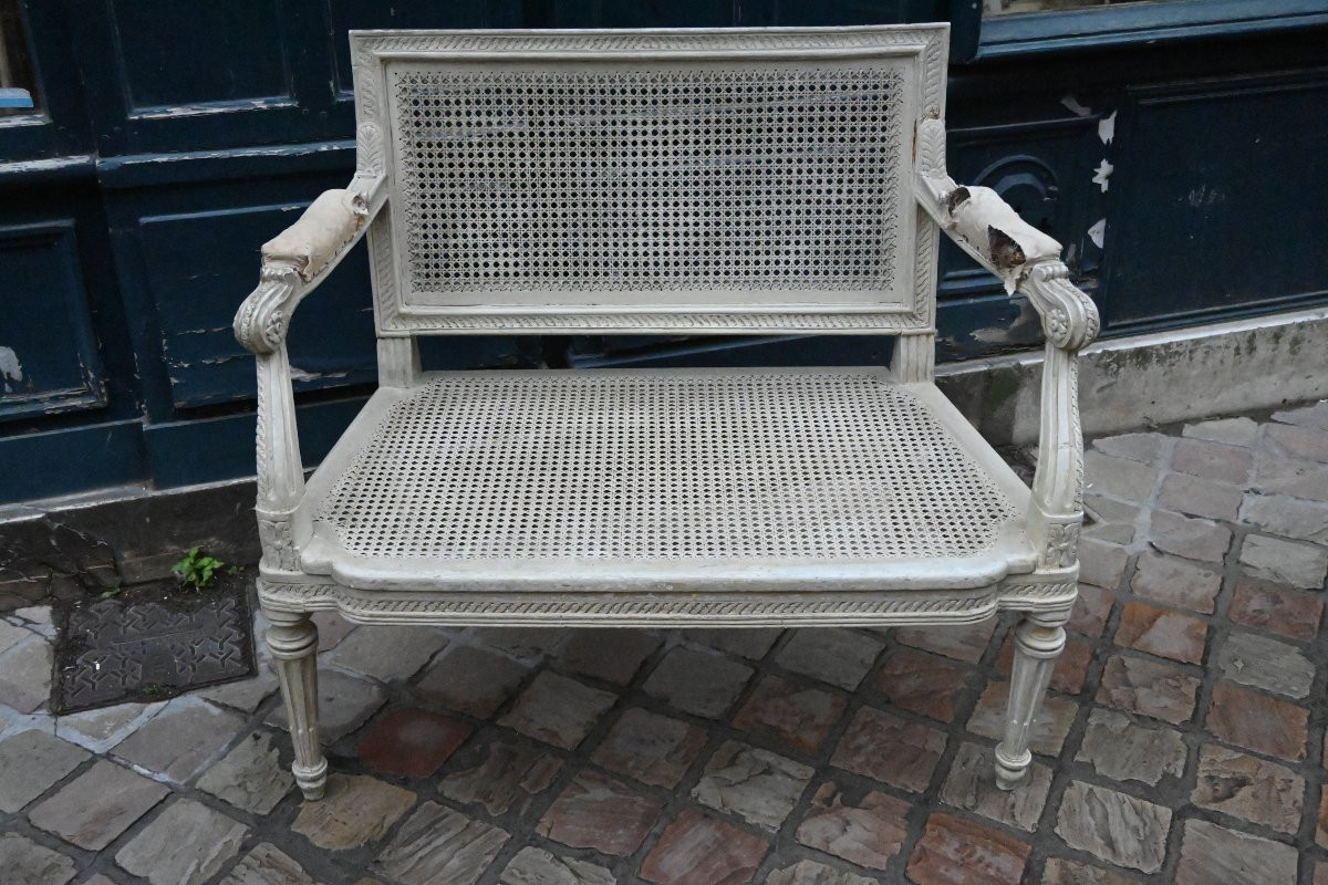   Petit canapé canné laqué gris perle Louis XVI-photo-1
