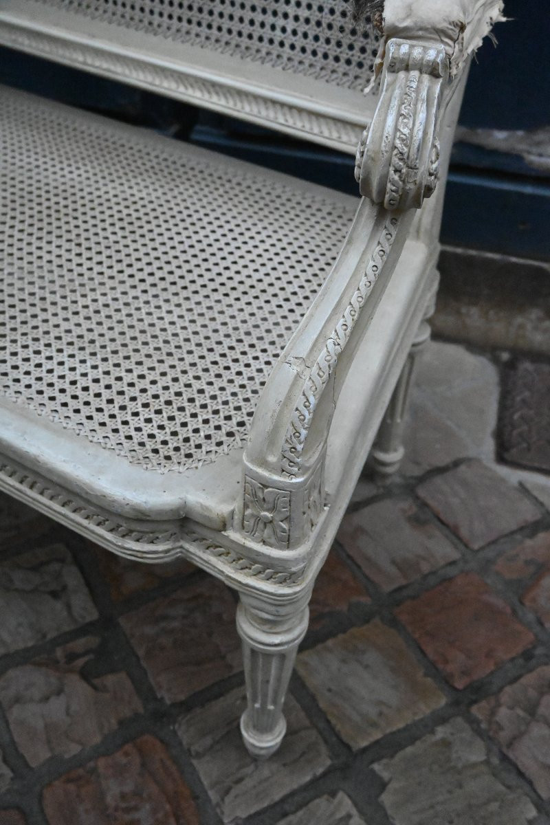   Petit canapé canné laqué gris perle Louis XVI-photo-2