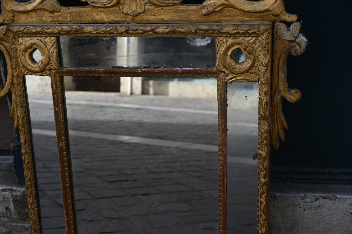 Glace en bois doré d époque Regence du XVIII Sud de la France , comté de Nice-photo-1