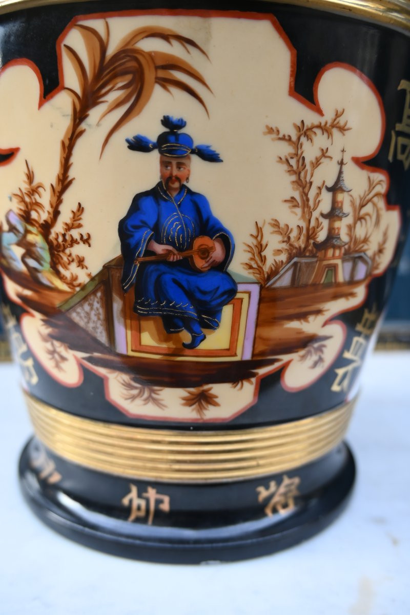 Porcelain Cachepot With Chinese Motifs, 19th Century, Charles X Period-photo-4