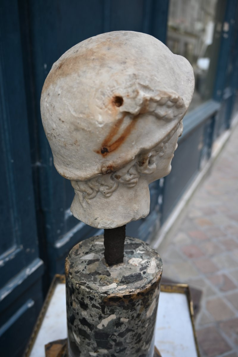 Tête de mercure ailé en marbre dans le gout de l Art Romain du III siècle-photo-3