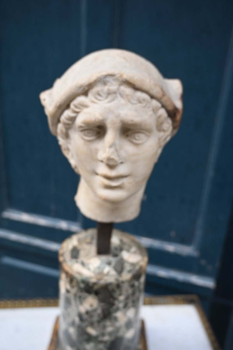 Tête de mercure ailé en marbre dans le gout de l Art Romain du III siècle-photo-5