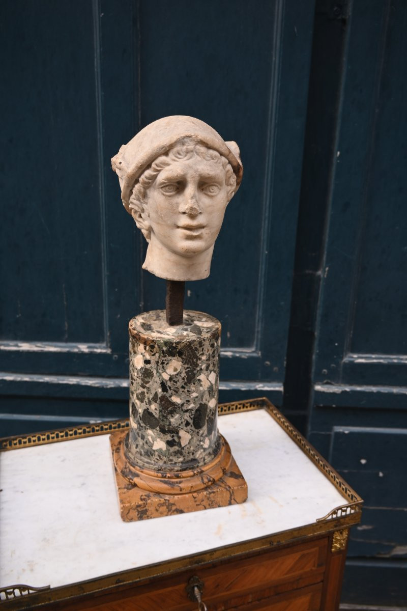 Tête de mercure ailé en marbre dans le gout de l Art Romain du III siècle-photo-7