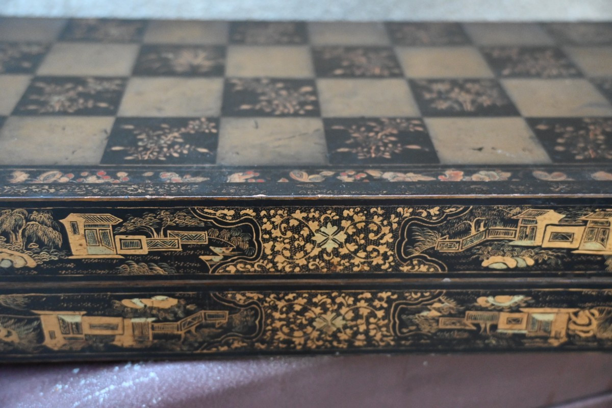 19th-century Lacquered Jacquet Box From China Or Canton