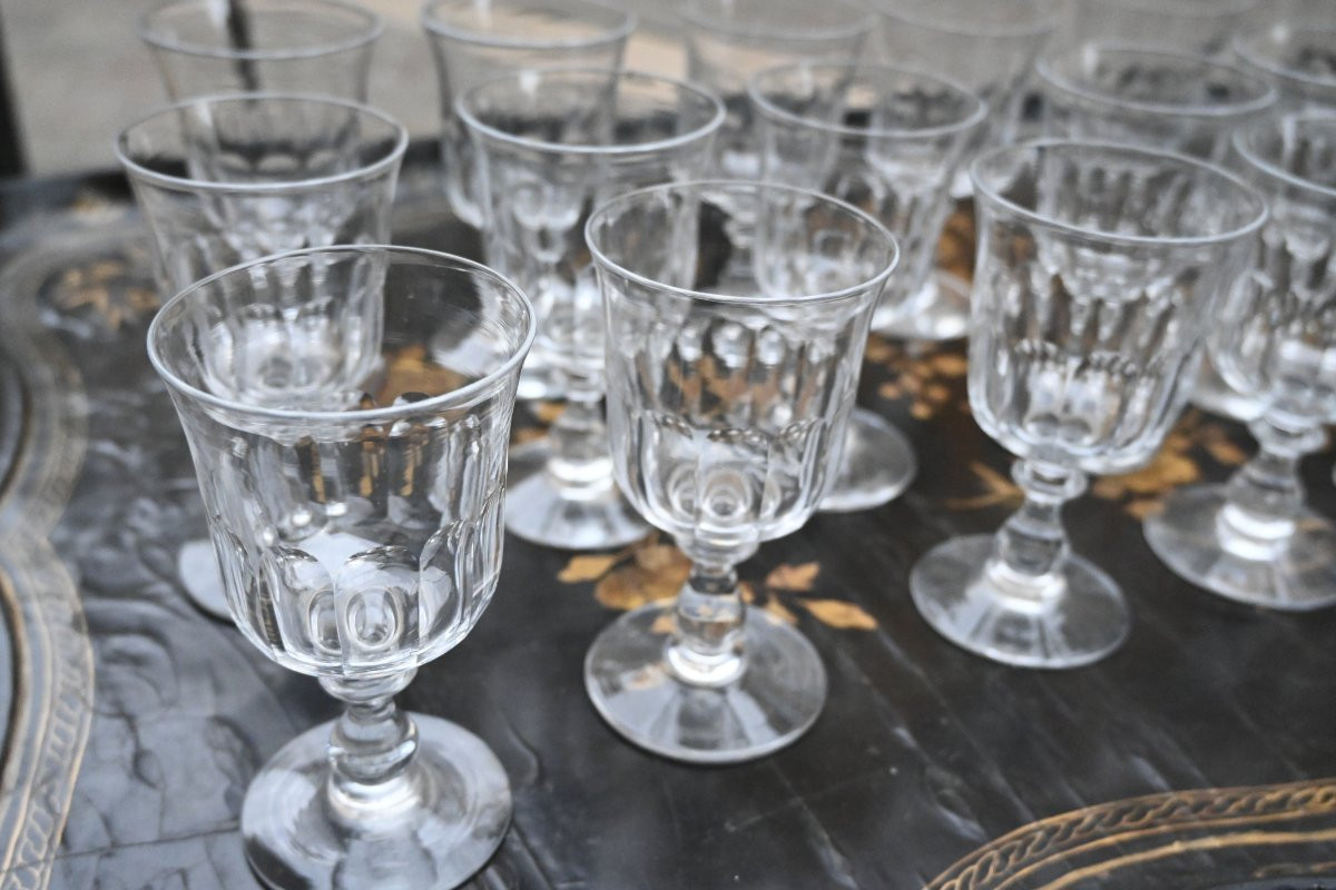 Set Of 18 Glasses With Wide, Flat Sides, 19th Century-photo-3