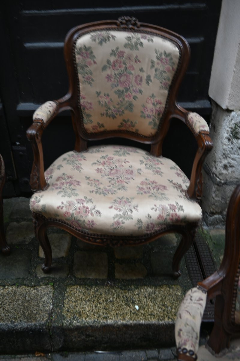 Suite de 4 cabriolets noyer estampillés de Pautex -photo-8