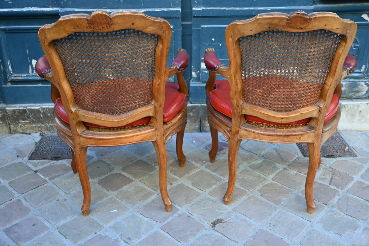 Paire de cabriolets  bois naturel ,Louis XV canné , du XVIII -photo-6