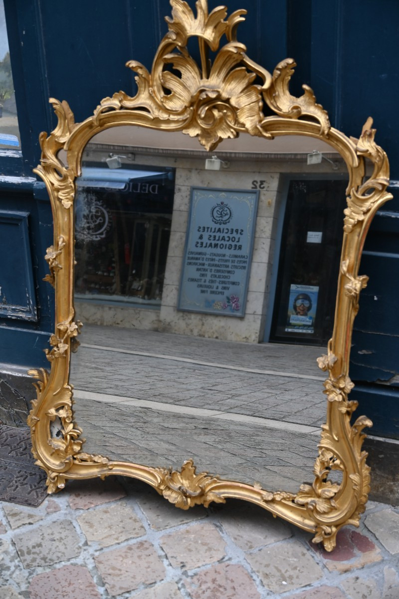 Provençal Mirror, Gilded Wood, Rocaille Style, Louis XV Period, 18th Century