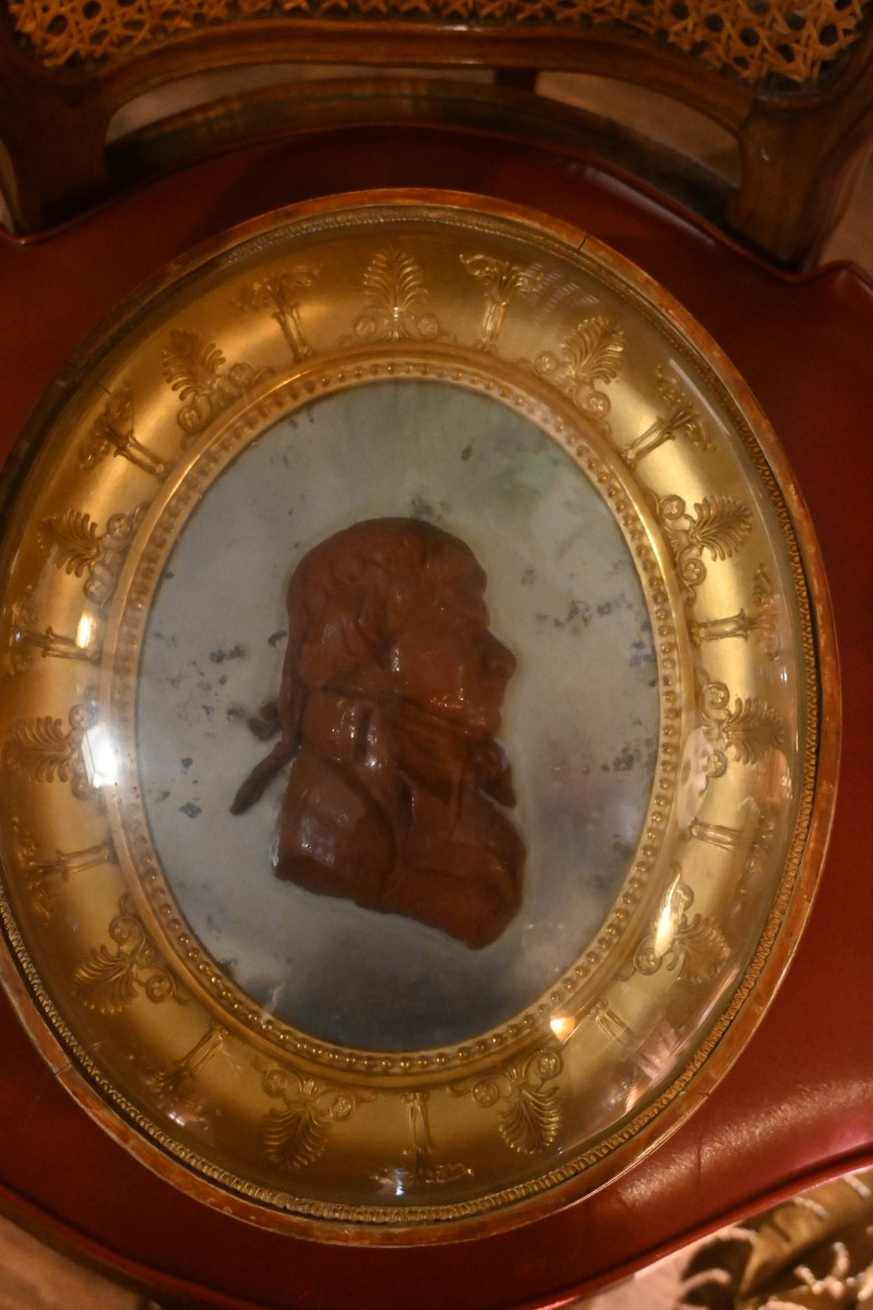 David  d Angers , dans le gout  de ,rare médaillon en cire  début XIX