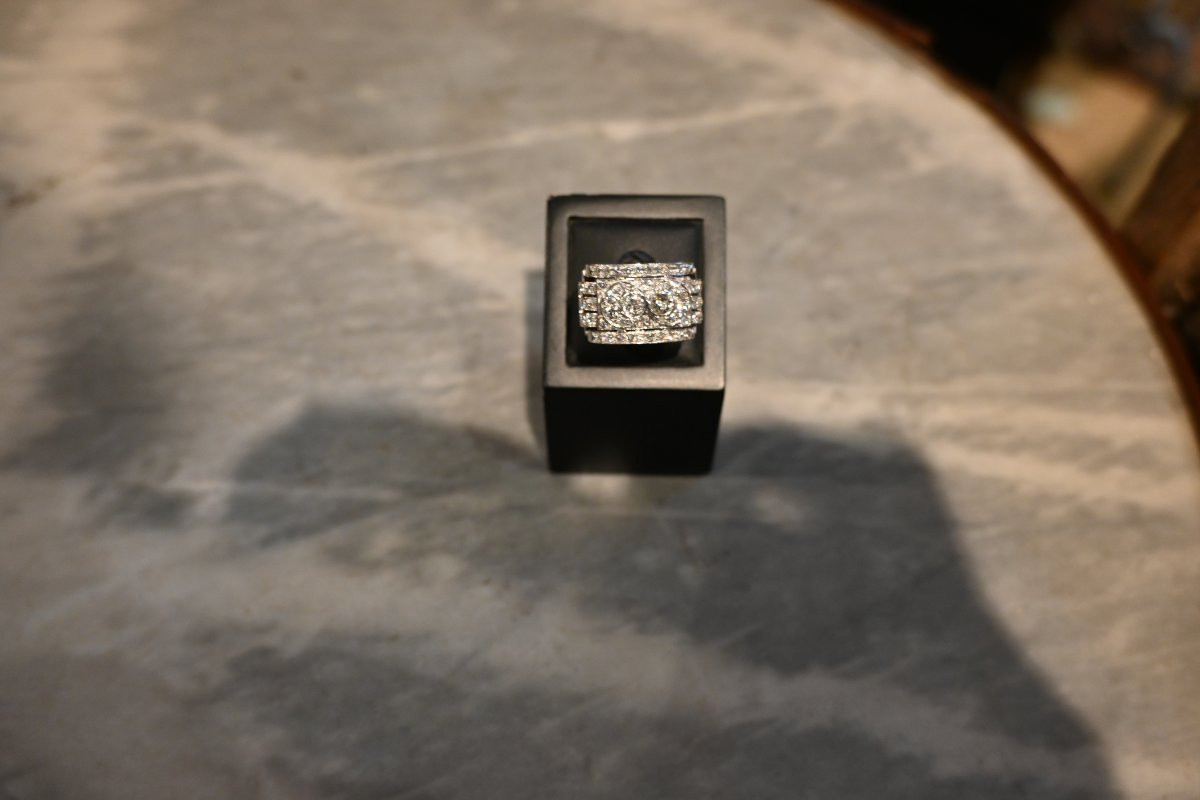 Elégante bague en or blanc et diamants vers 1940-photo-4