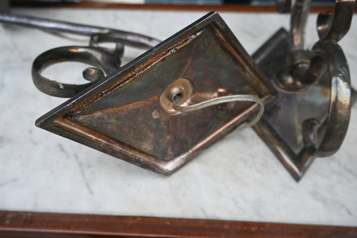 Pair Of Elegant Silver-plated Metal Wall Sconces, Jansen House-photo-1