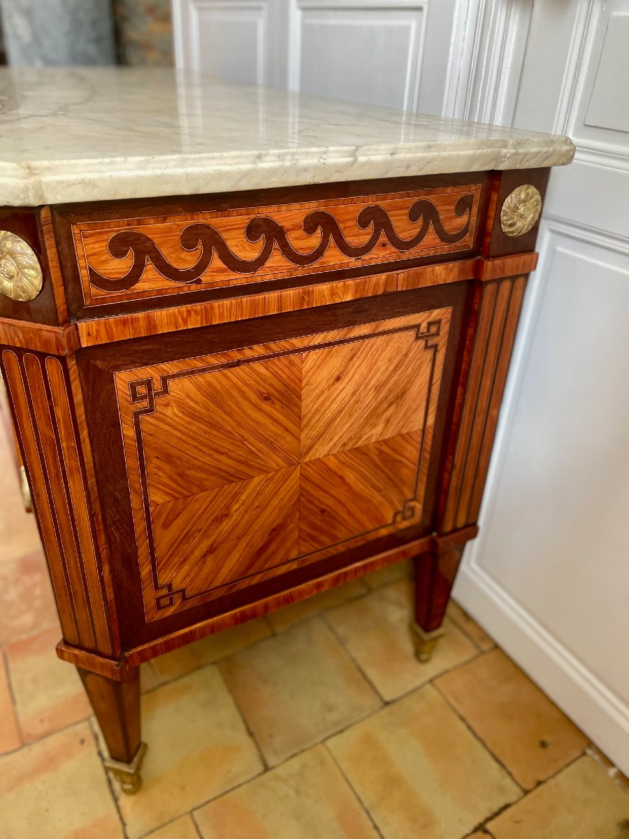 Rare Louis XVI Period Commode Stamped By Leleu-photo-3