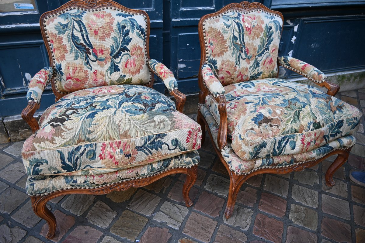 Pair Of Beautiful Queen Anne Armchairs Upholstered In 18th-century Pointillist Tapestries-photo-1