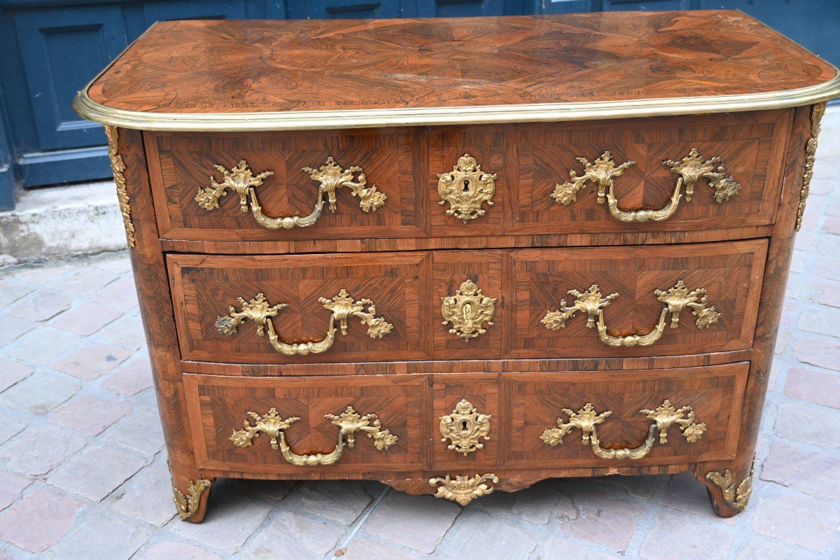Louis XIV Period Chest Of Drawers, Early 18th-century Wooden Top-photo-1