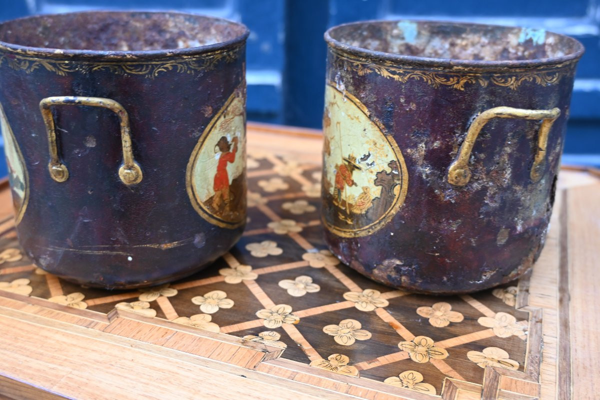 Paire de cache-pot à deux anses en tôle peinte du XVIII-photo-2