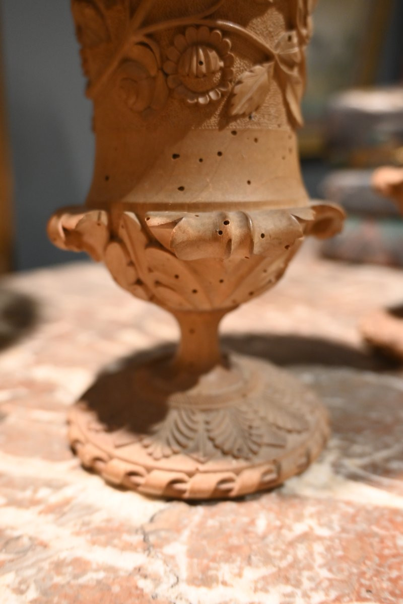 Pair Of Finely Carved Wooden Vases, 19th Century-photo-2