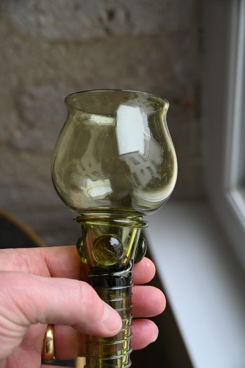  Suite de 10 Verres à vin Roemer dans le gout XVII des Pays Bas -photo-5