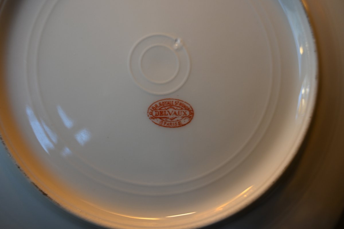 Set Of 10 Paris Porcelain Plates Bearing Coats Of Arms, 19th Century-photo-3