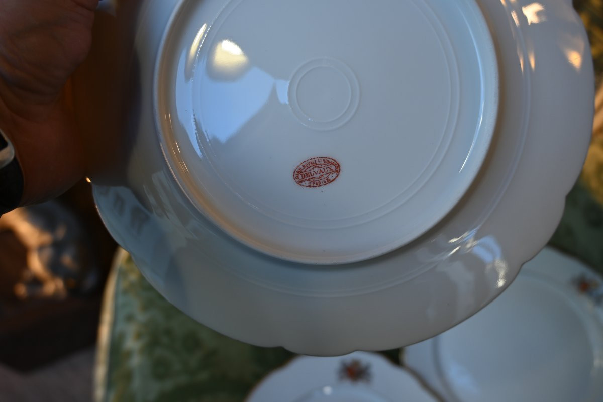 Set Of 10 Paris Porcelain Plates Bearing Coats Of Arms, 19th Century-photo-4