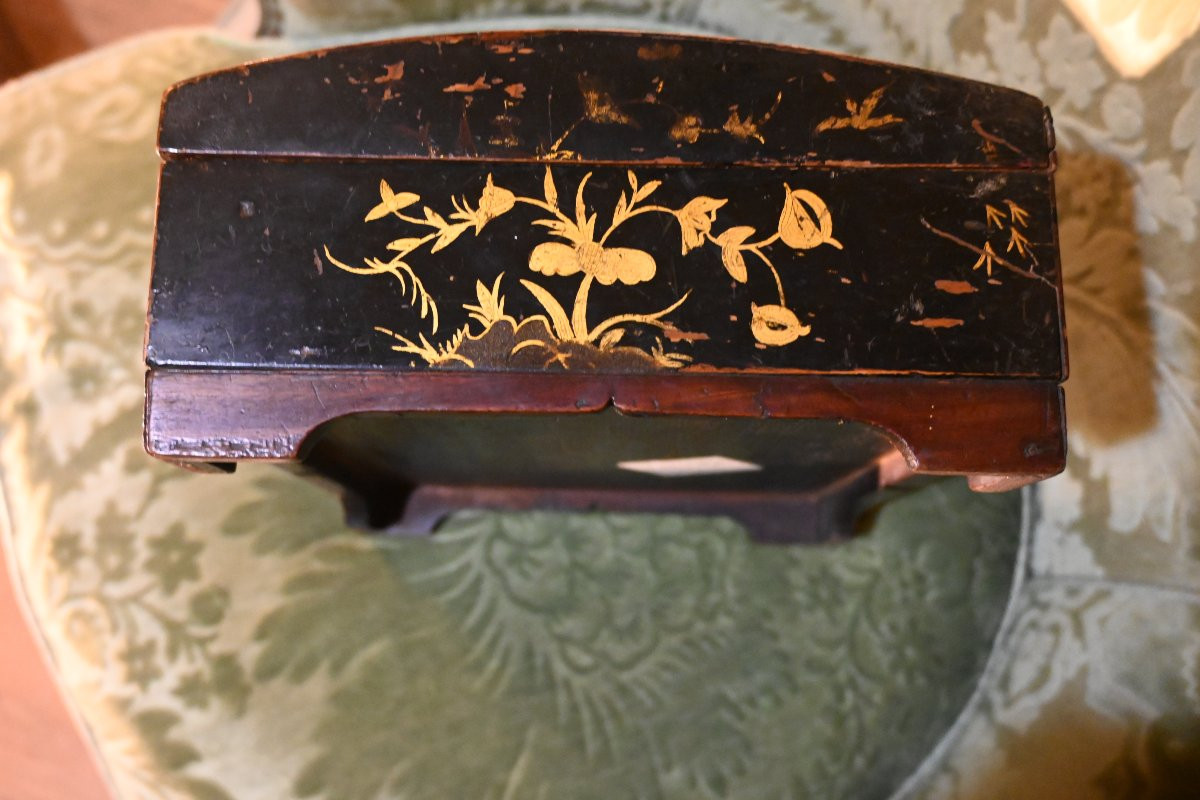 Coffret en vernis Martin , décor aux Chinois XVIII-photo-1