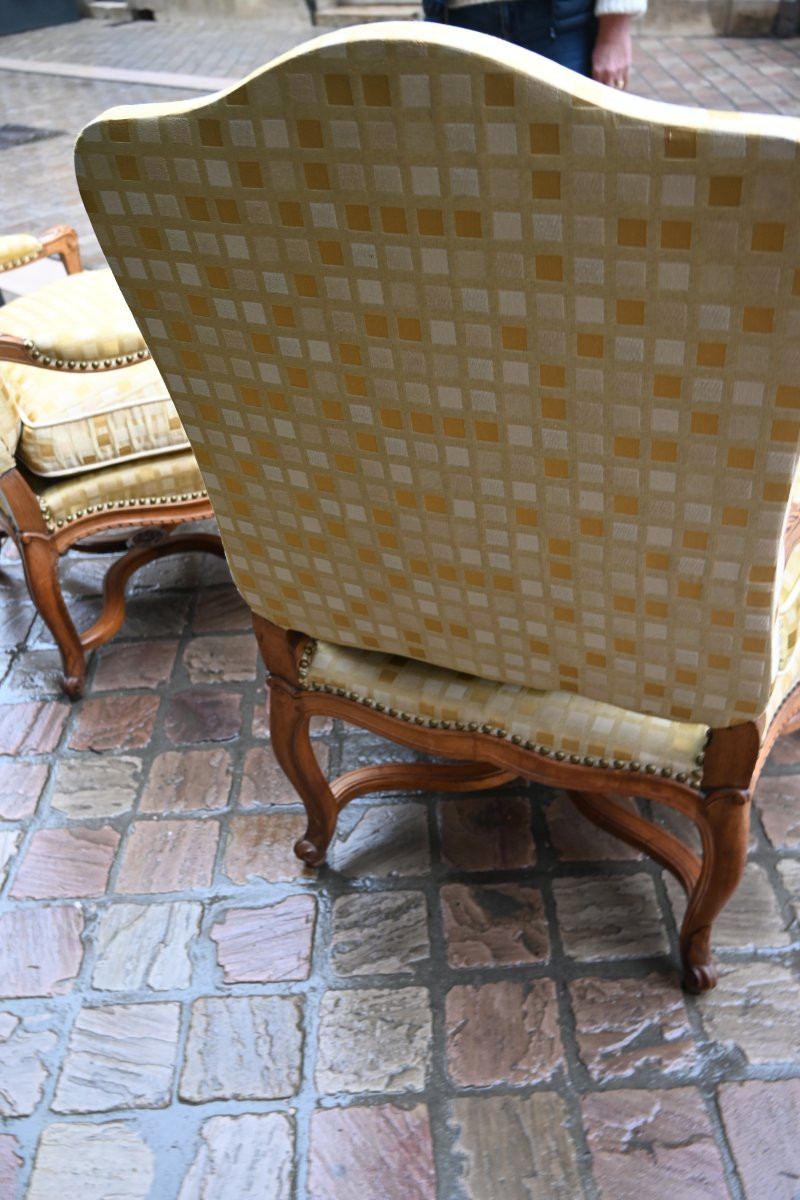 Paire de grands fauteuils à dossier plat de style Regence-photo-6