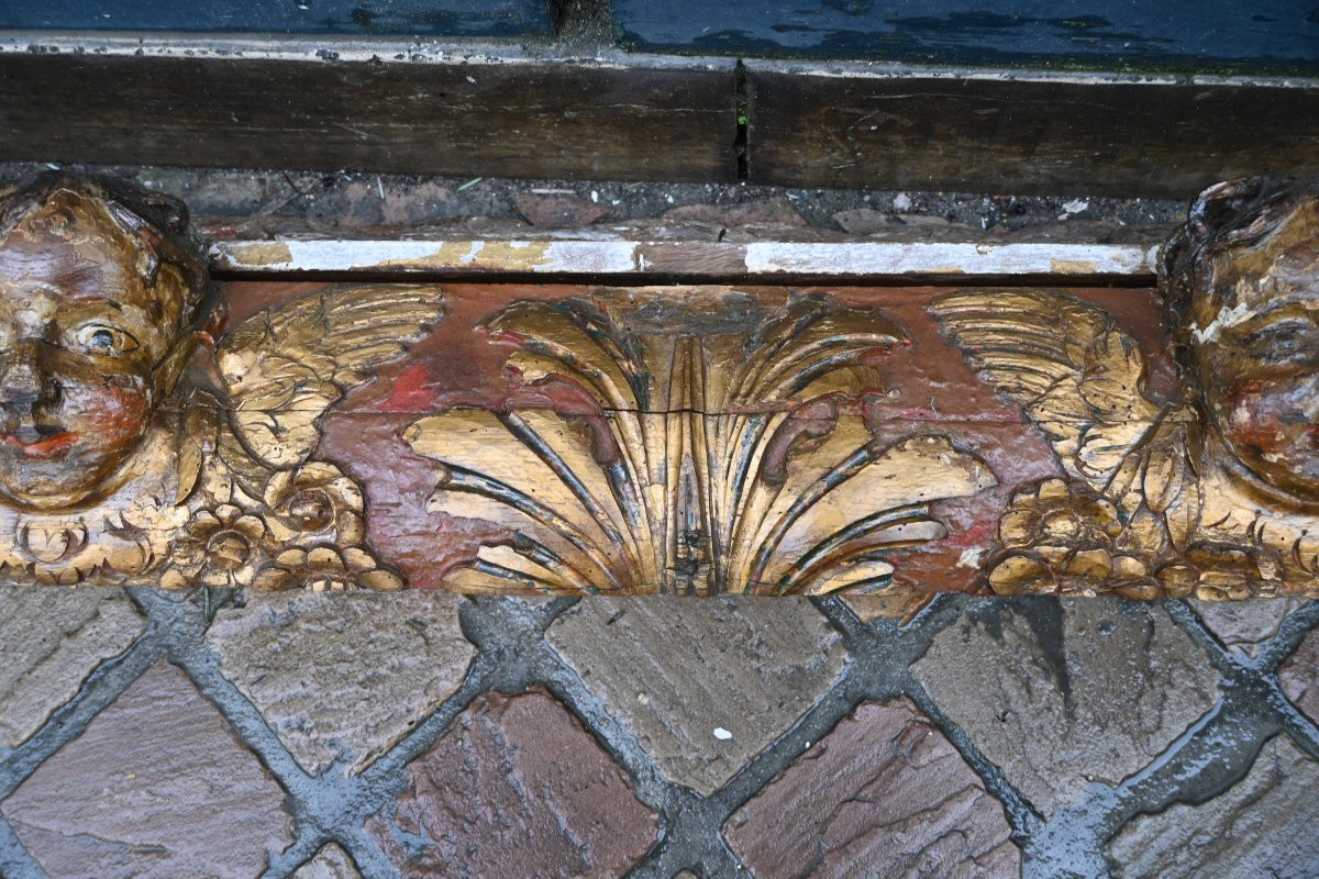Carved And Polychrome Wood With Two Angel Heads From The Louis XIV Period-photo-1