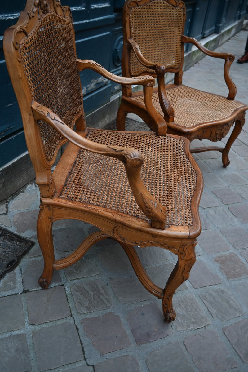 Paire de fauteuils cannés d époque Regence du XVIII-photo-4