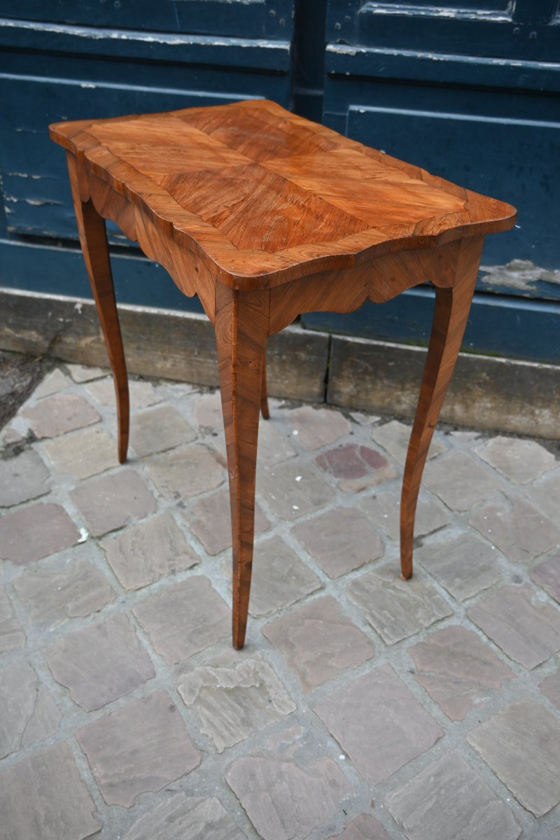 Louis XV Period Veneered Wood Coffee Table From The 18th Century-photo-3