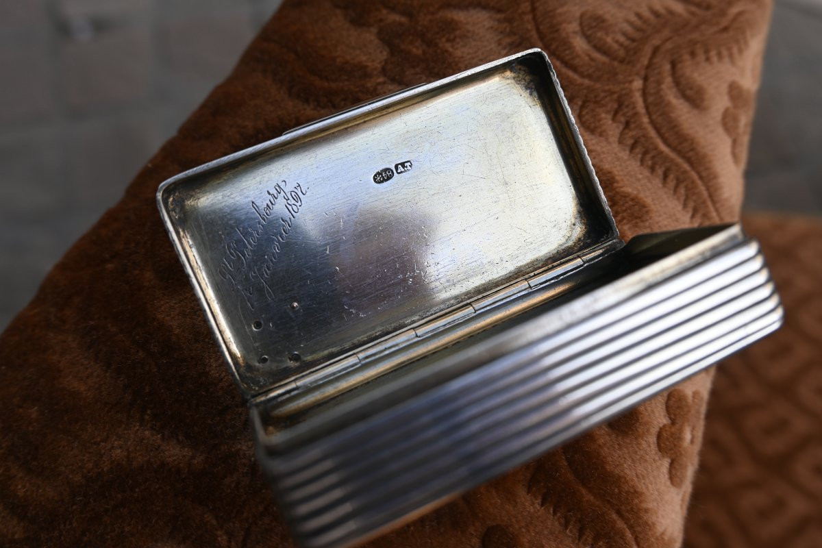 Tabatière en argent Russie XIX avec scène de troîka -photo-3