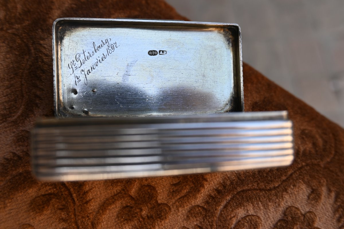 Tabatière en argent Russie XIX avec scène de troîka -photo-4