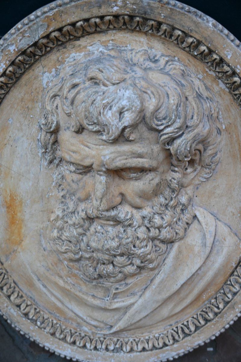 Paire de grands médaillons en plâtreprofil de philosophe XIX-photo-3