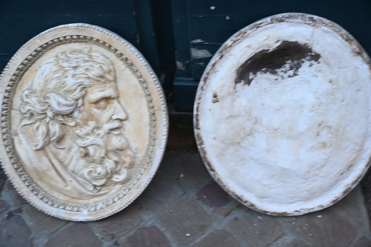 Paire de grands médaillons en plâtreprofil de philosophe XIX-photo-6