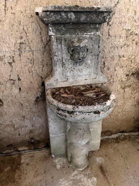 Stone XIX Fountain-photo-2