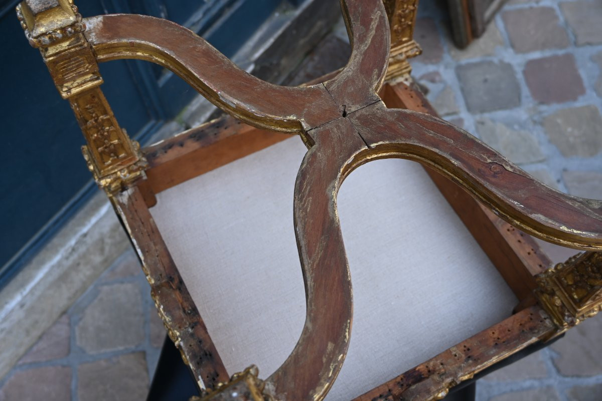 Pair Of Louis XIV Style Giltwood Stools-photo-3