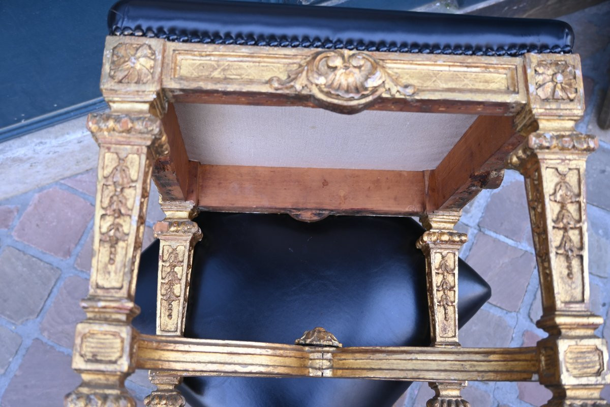 Pair Of Louis XIV Style Giltwood Stools-photo-5