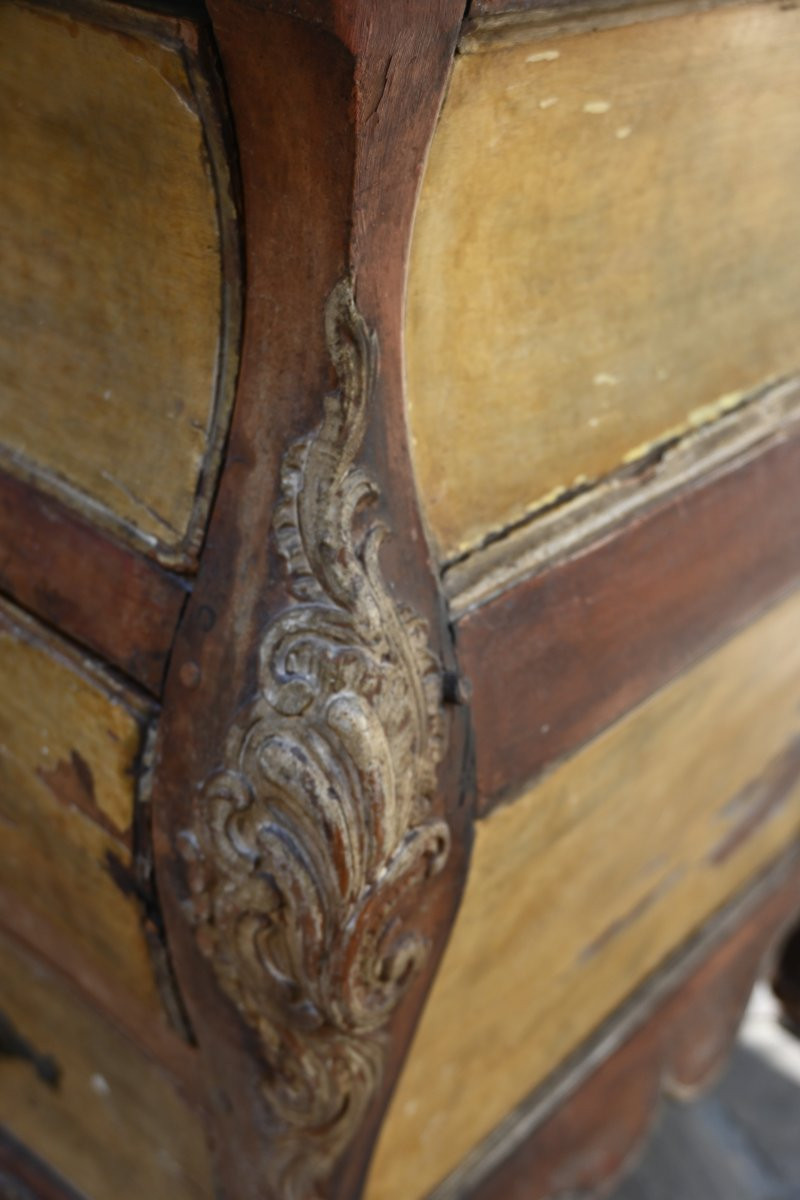 Beautiful Louis XV, Provence XVIII Period Painted Commode En Tombeau.-photo-2