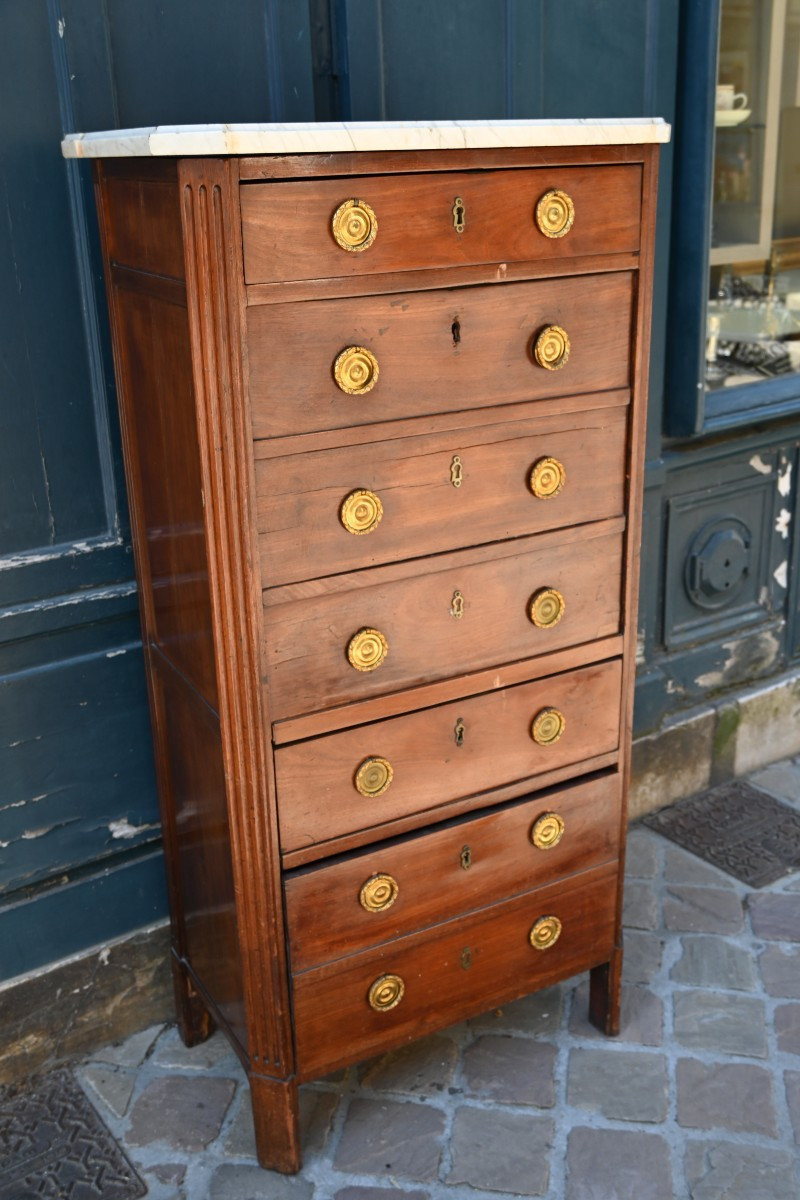 Semainier en acajou  d époque Louis XVI  , estampillé de Louis  Noel Malle