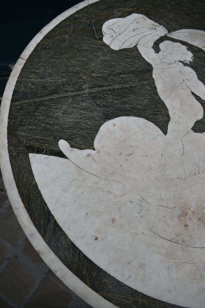 Pedestal Table With Two-tone Marble Plaque , Italy XIX-photo-3
