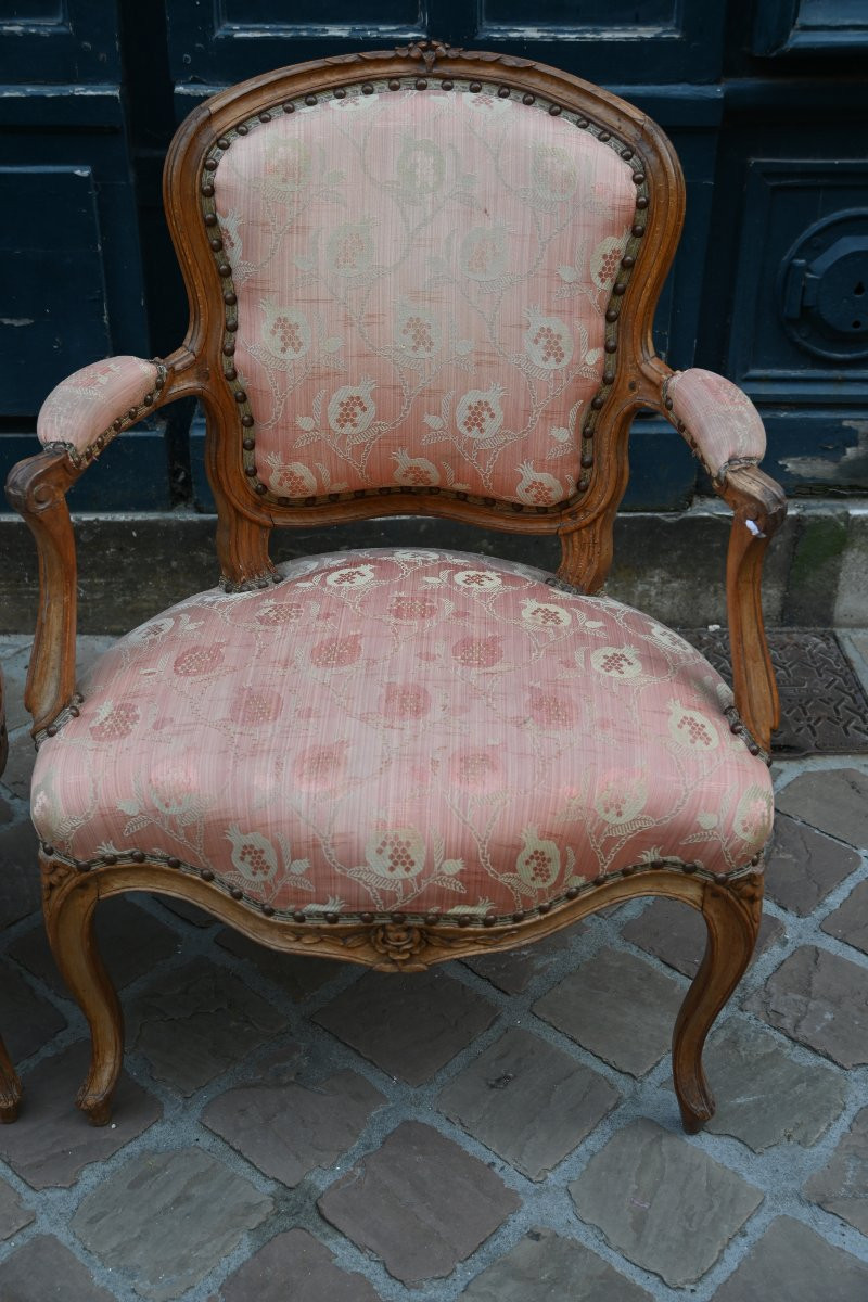 Paire de cabriolets d époque Louis XV du XVIII-photo-6