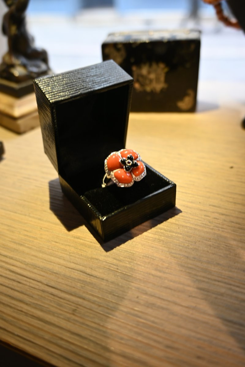 Bague fleur corail email et diamants-photo-4