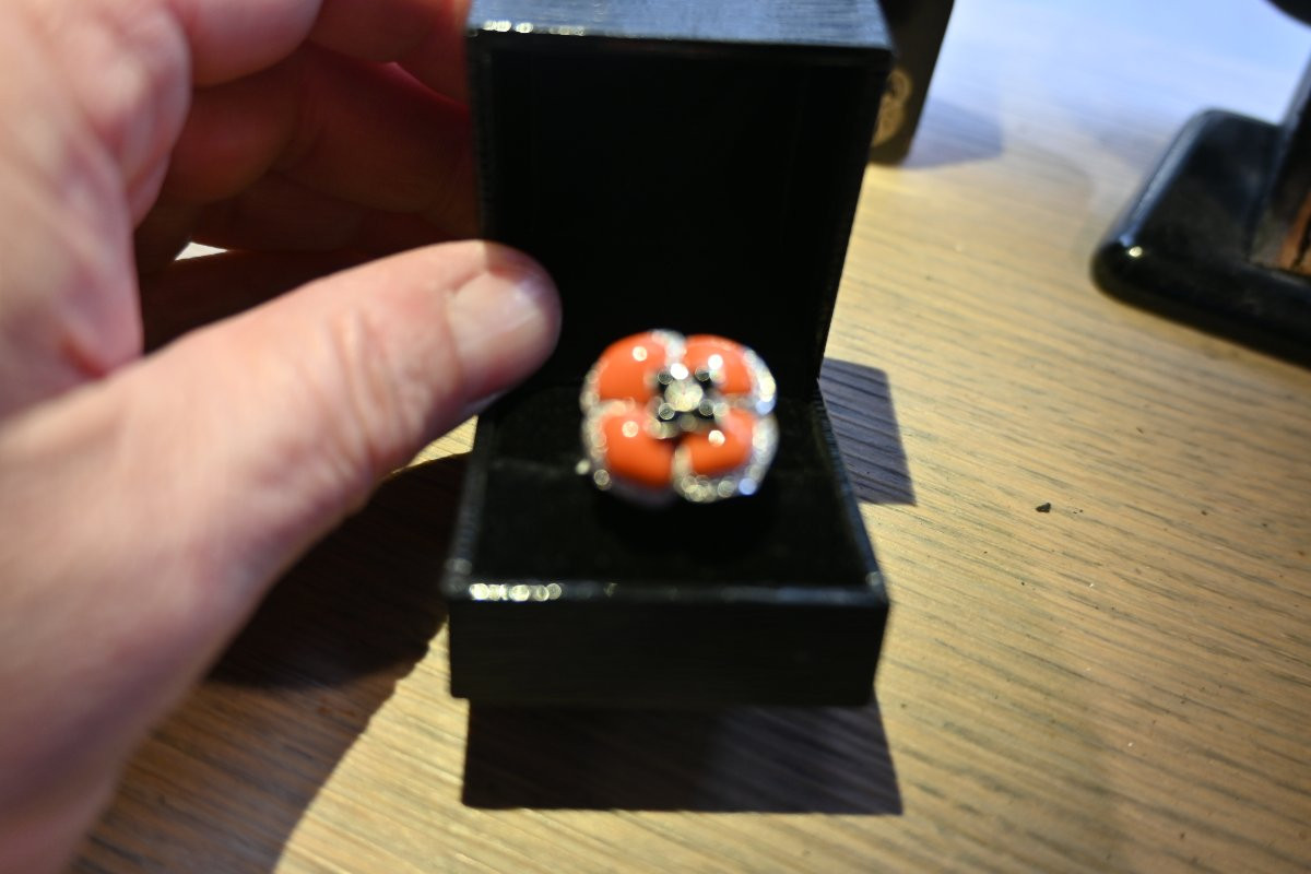 Bague fleur corail email et diamants-photo-1