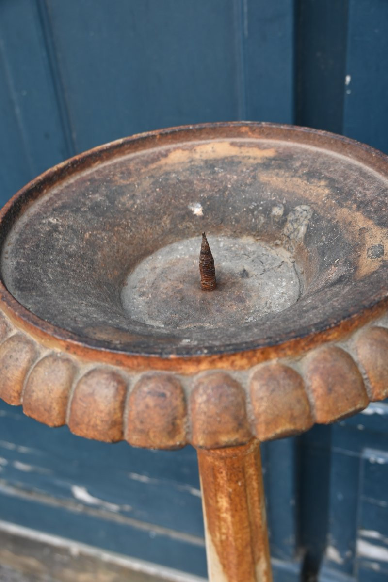 Cast Iron Flare With Griffins XIX-photo-2
