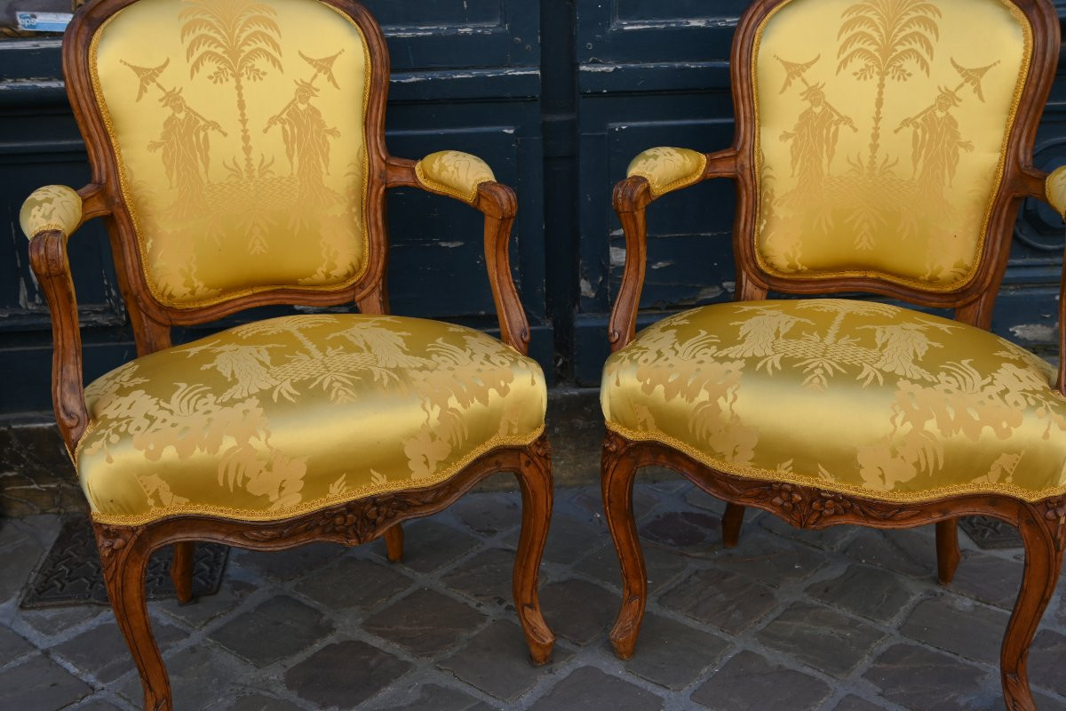 Pair Of Louis XV XVIII Period Cabriolets-photo-1