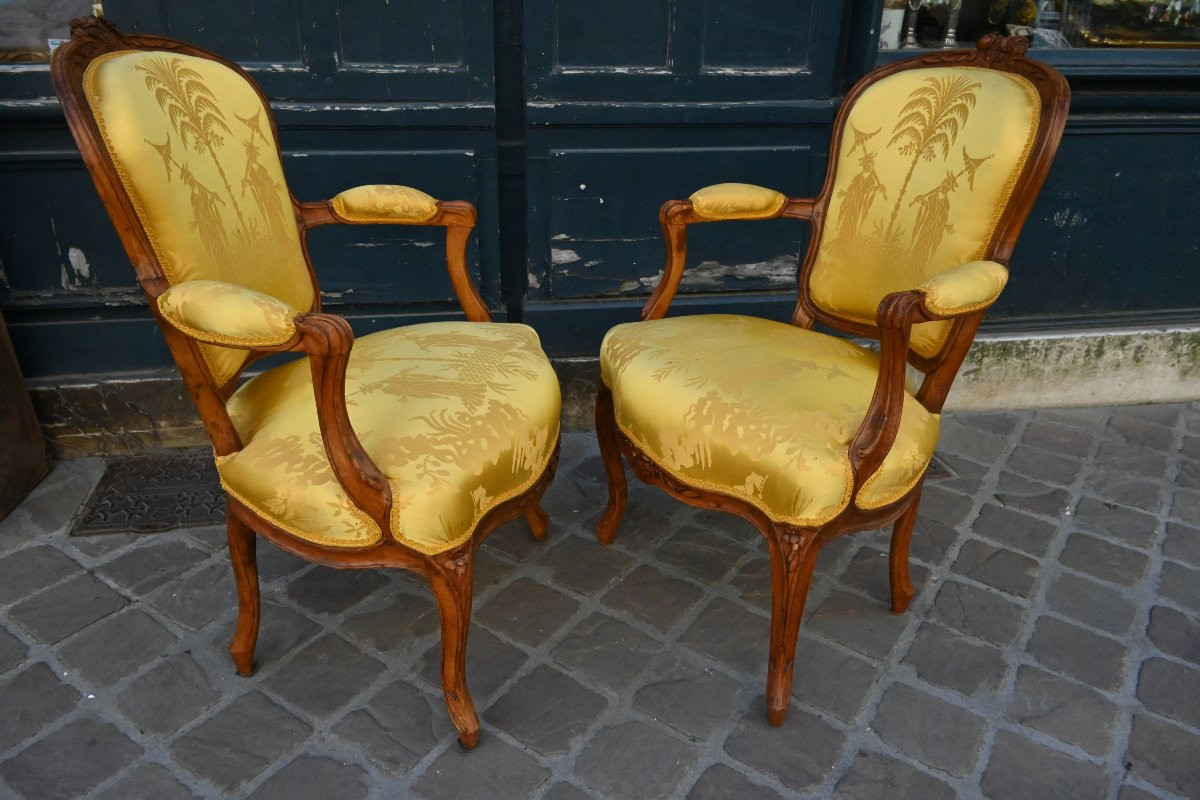 Pair Of Louis XV XVIII Period Cabriolets-photo-5