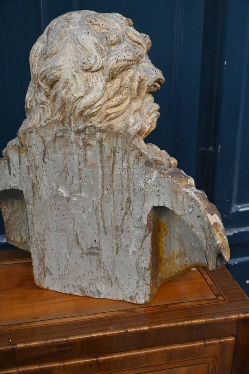 Louis XIV Period Antique Carved Wooden Bust-photo-2